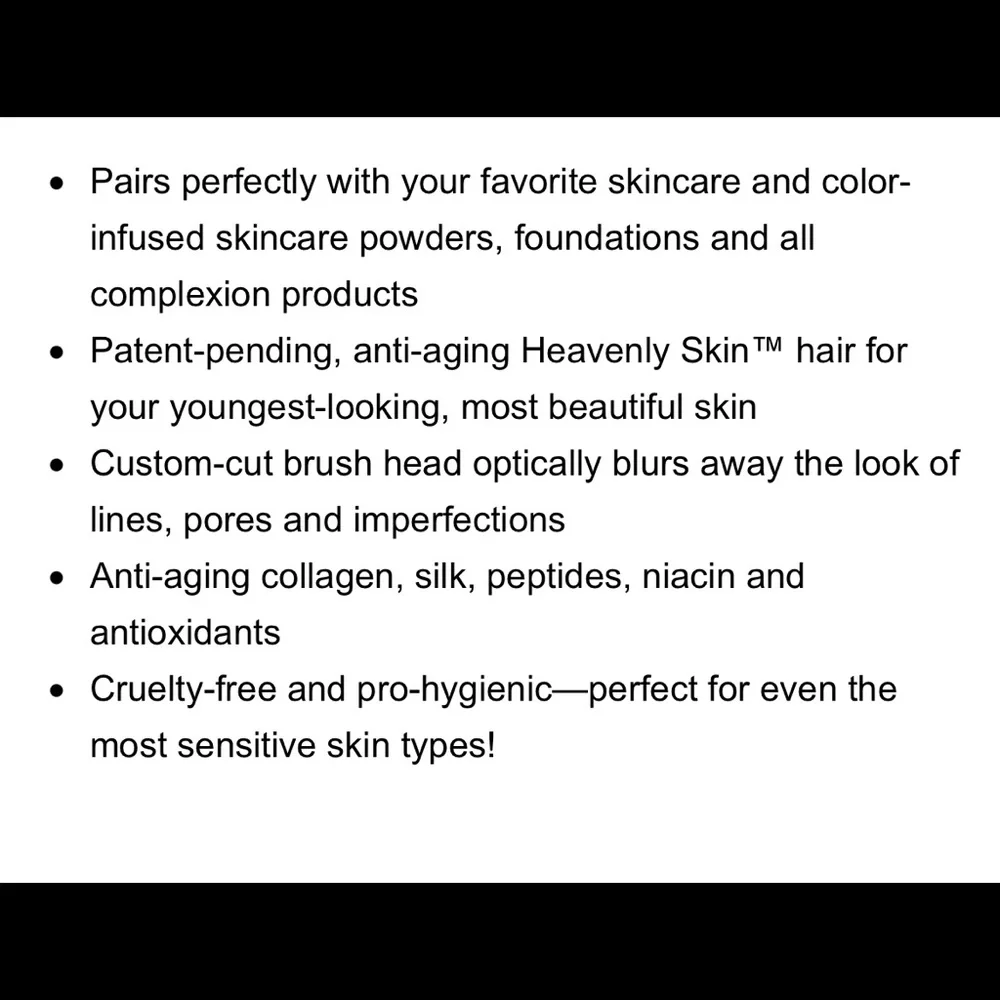 It Cosmetics Heavenly Skin Makeup Brush #702